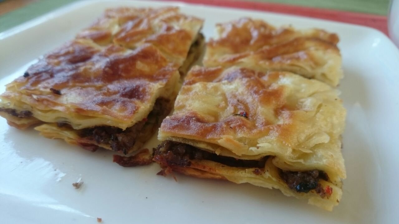 전통 터키 음식 // Traditional Turkish Borek // Konya Su Böreği // Comida